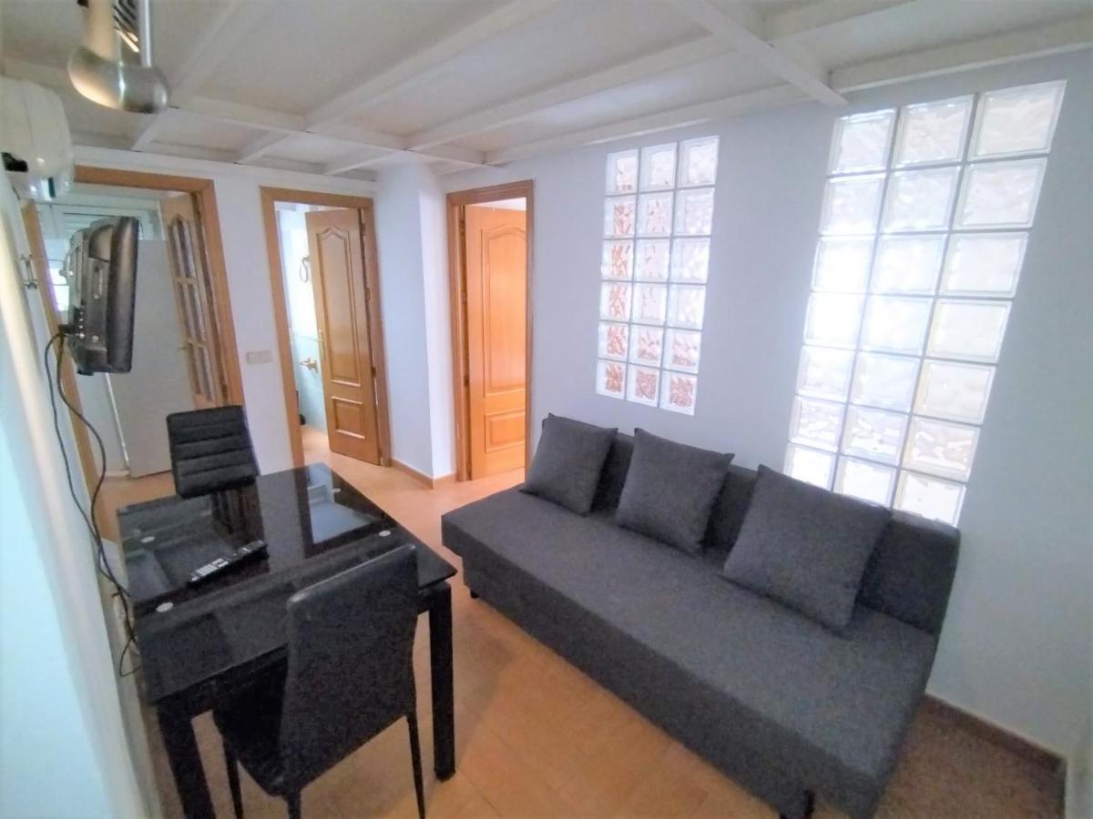 Puerta Del Sol - Plaza De Santa Ana Apartments มาดริด ภายนอก รูปภาพ