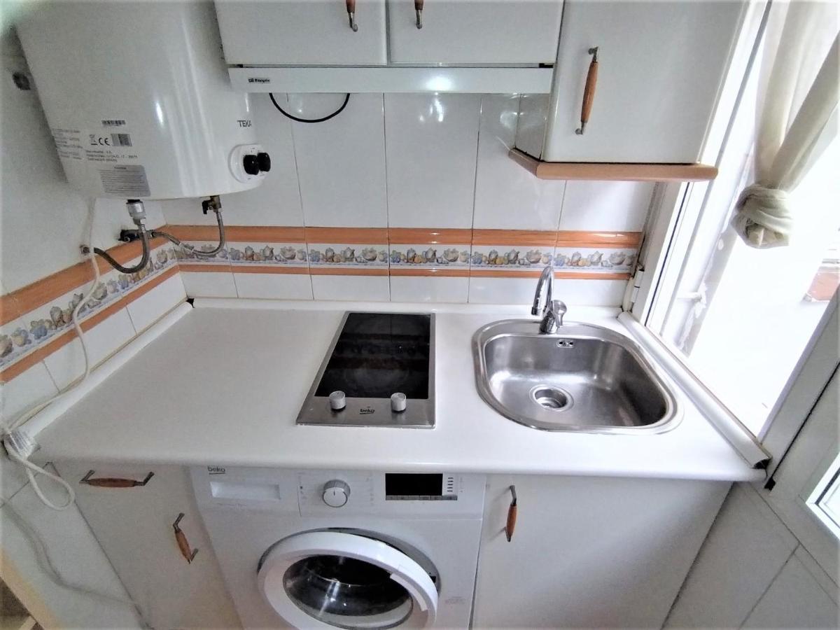Puerta Del Sol - Plaza De Santa Ana Apartments มาดริด ภายนอก รูปภาพ